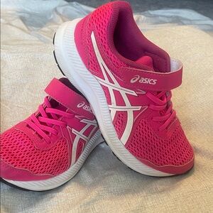 Asics Kids Sneakers - Vibrant Pink and White
